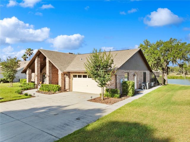 6219 HUNTINGTON DRIVE, Zephyrhills, FL 33542