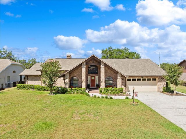 6219 HUNTINGTON DRIVE, Zephyrhills, FL 33542