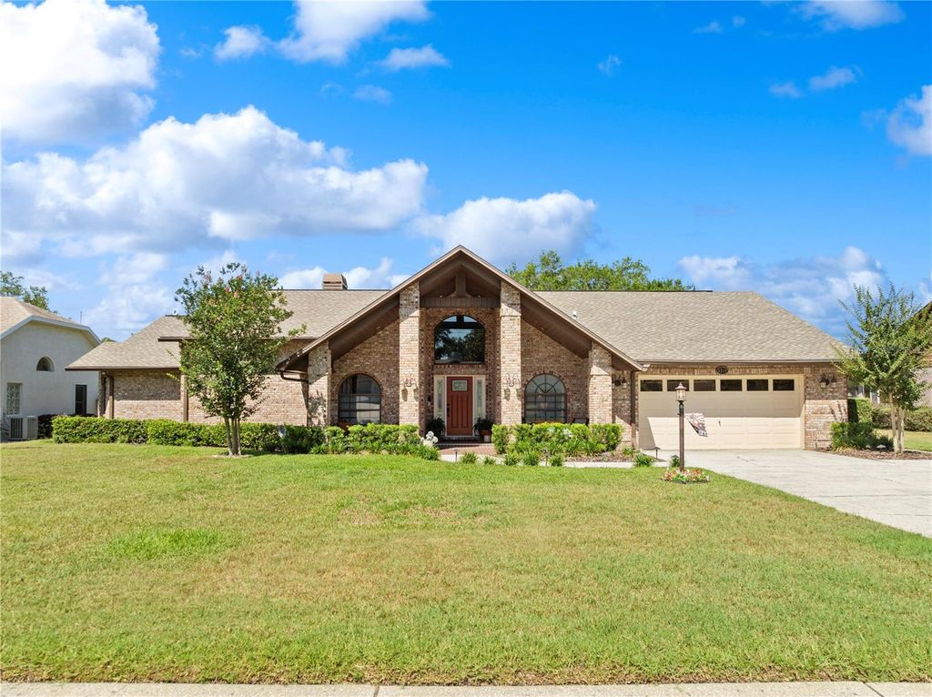 6219 HUNTINGTON DRIVE, Zephyrhills, FL 33542