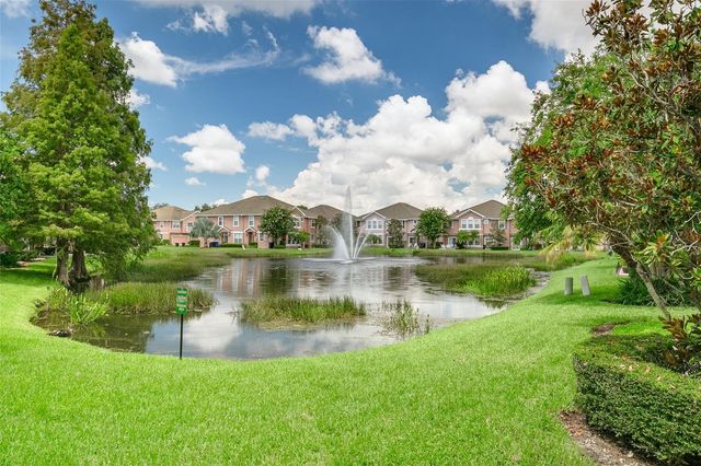 554 52ND AVENUE N, St Petersburg, FL 33703