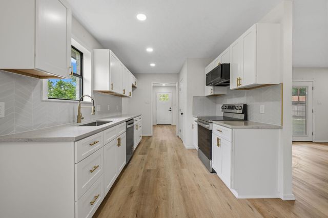 1313 Cos Street, Liberty, TX 77575
