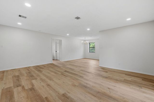 1313 Cos Street, Liberty, TX 77575
