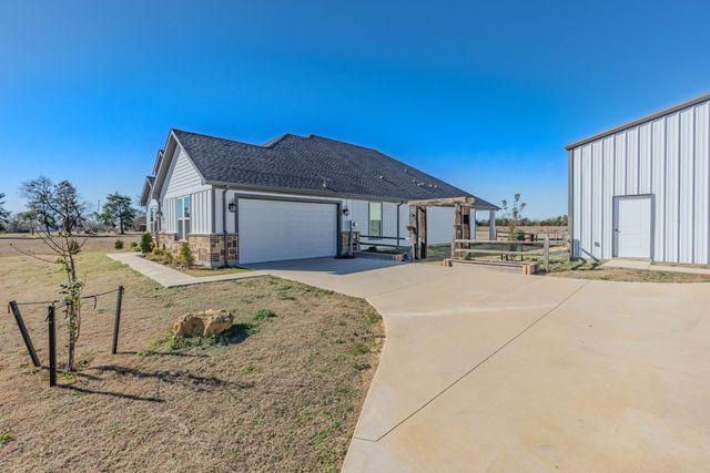 4280 County Road 3220, Lone Oak, TX 75453