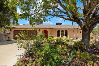 1011 El Mar AVE, Fort Myers, FL 33919