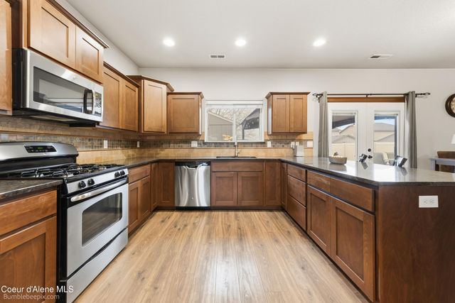 3250 N Durrow LOOP, Post Falls, ID 83854