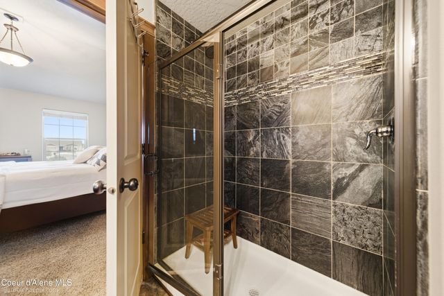 3250 N Durrow LOOP, Post Falls, ID 83854