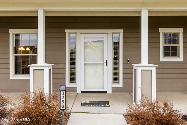 3250 N Durrow LOOP, Post Falls, ID 83854