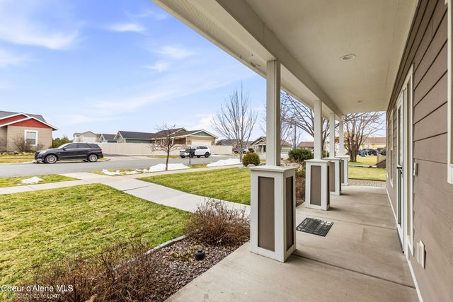 3250 N Durrow LOOP, Post Falls, ID 83854