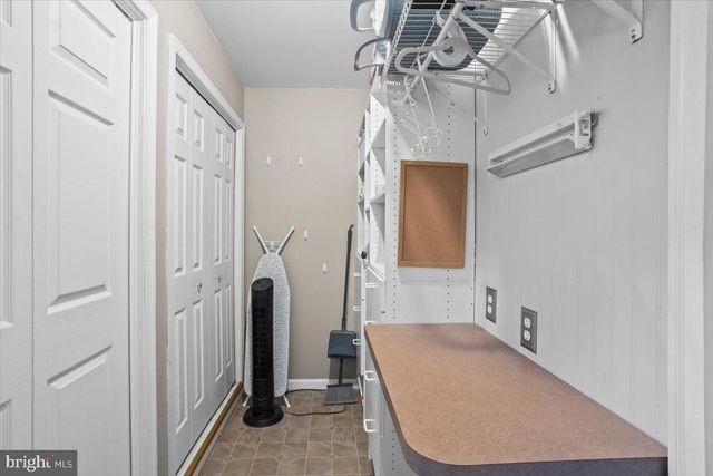 8 MEL RON CT, Carlisle, PA 17015