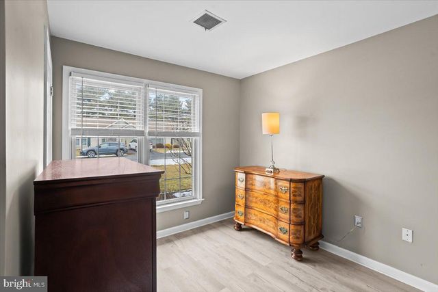 8 MEL RON CT, Carlisle, PA 17015