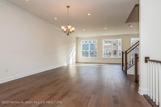3 Blaisdell Court, Middletown, NJ 07748