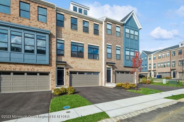 3 Blaisdell Court, Middletown, NJ 07748