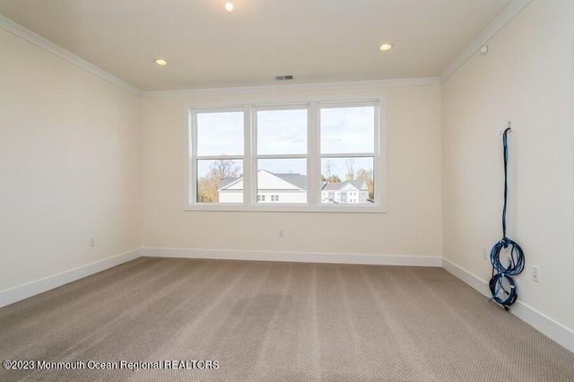 3 Blaisdell Court, Middletown, NJ 07748
