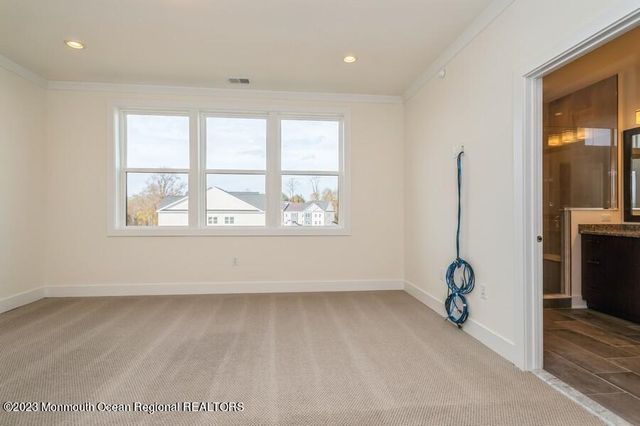 3 Blaisdell Court, Middletown, NJ 07748