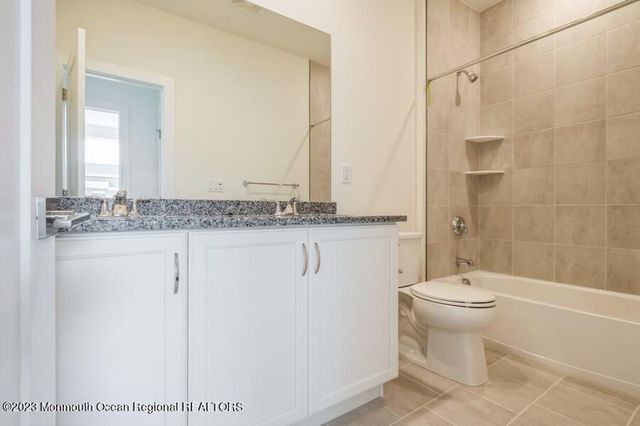 3 Blaisdell Court, Middletown, NJ 07748