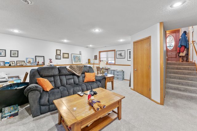 27314 Jody Avenue, Chisago City, MN 55013