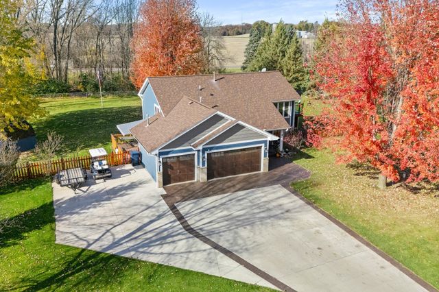 27314 Jody Avenue, Chisago City, MN 55013