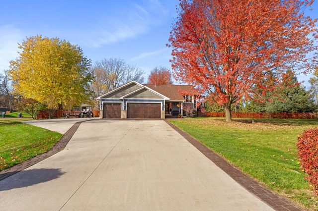 27314 Jody Avenue, Chisago City, MN 55013