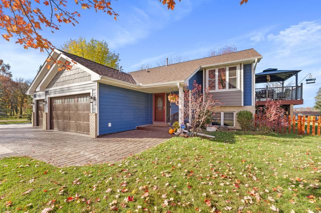 27314 Jody Avenue, Chisago City, MN 55013