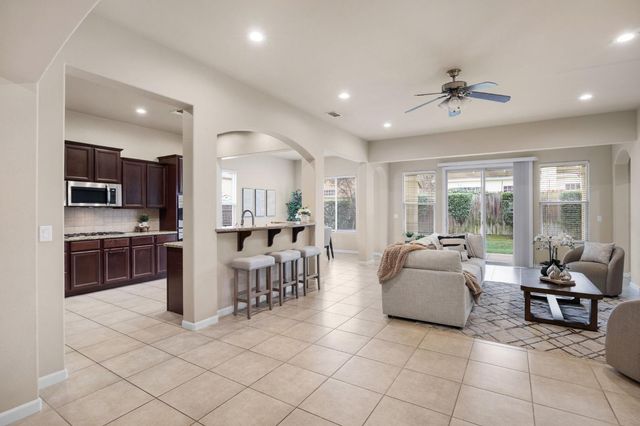 9304 Fife Ranch Way, Elk Grove, CA 95624