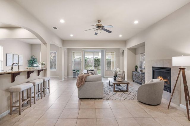 9304 Fife Ranch Way, Elk Grove, CA 95624