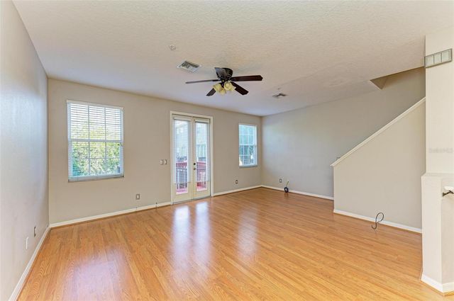 3047 POINTEVIEW DRIVE, Tampa, FL 33611