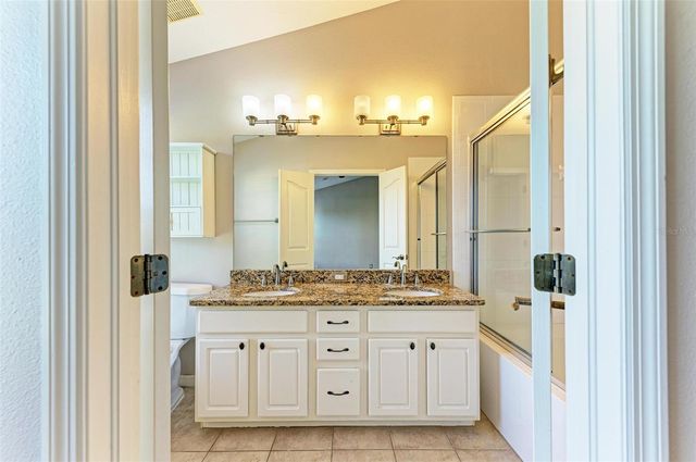 3047 POINTEVIEW DRIVE, Tampa, FL 33611