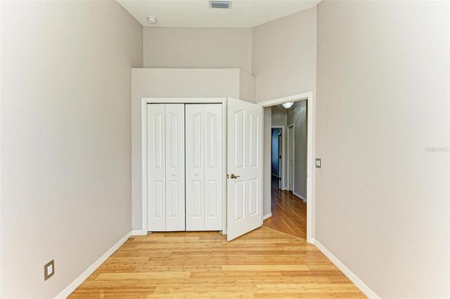 3047 POINTEVIEW DRIVE, Tampa, FL 33611