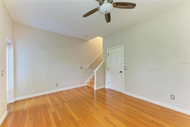 3047 POINTEVIEW DRIVE, Tampa, FL 33611