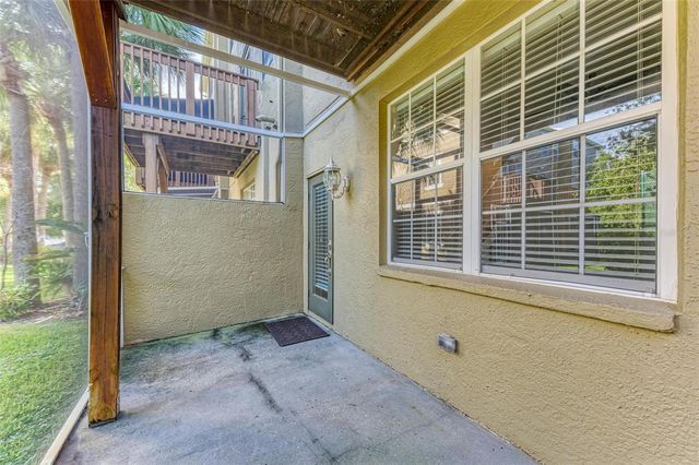 3047 POINTEVIEW DRIVE, Tampa, FL 33611