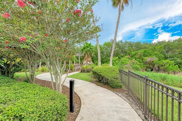 3047 POINTEVIEW DRIVE, Tampa, FL 33611