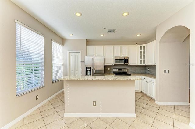 3047 POINTEVIEW DRIVE, Tampa, FL 33611