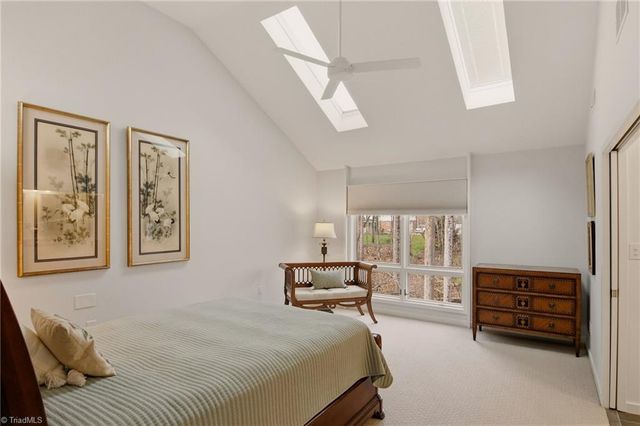 208 Forest Brook Drive, Winston-salem, NC 27106