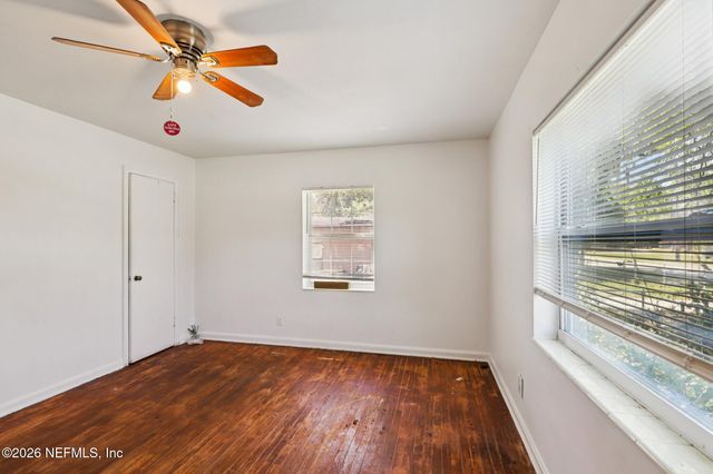 7859 DENHAM Road W, Jacksonville, FL 32208