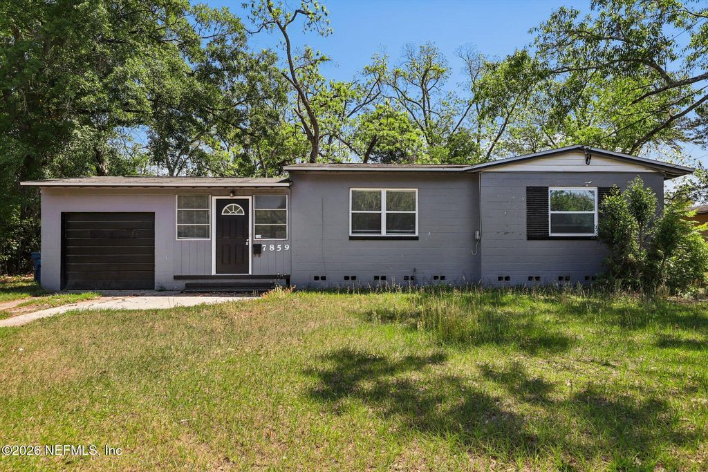 7859 DENHAM Road W, Jacksonville, FL 32208