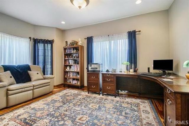 8173 E Walnut Ridge, New Carlisle, IN 46552