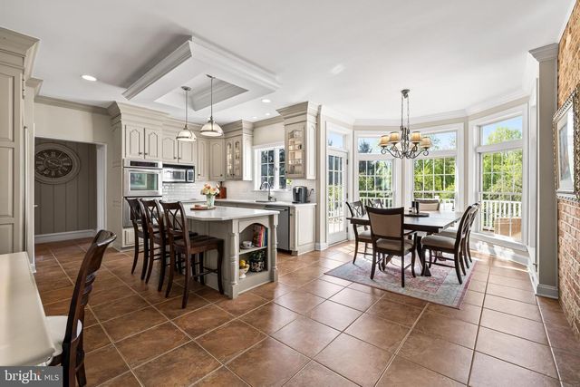 29 SPRINGHILL FARM CT, Cockeysville, MD 21030
