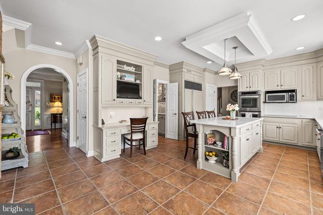 29 SPRINGHILL FARM CT, Cockeysville, MD 21030