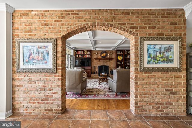 29 SPRINGHILL FARM CT, Cockeysville, MD 21030