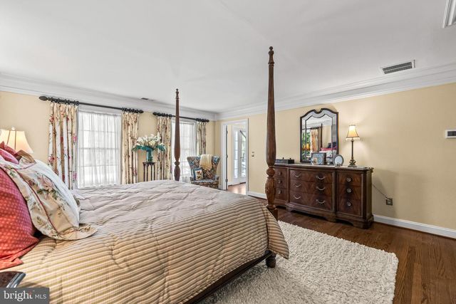 29 SPRINGHILL FARM CT, Cockeysville, MD 21030