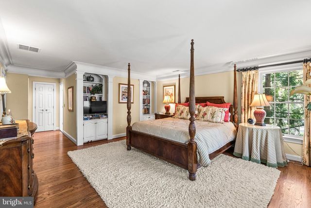 29 SPRINGHILL FARM CT, Cockeysville, MD 21030