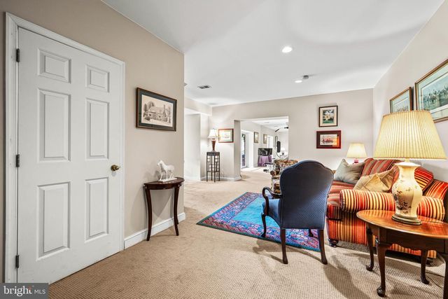29 SPRINGHILL FARM CT, Cockeysville, MD 21030