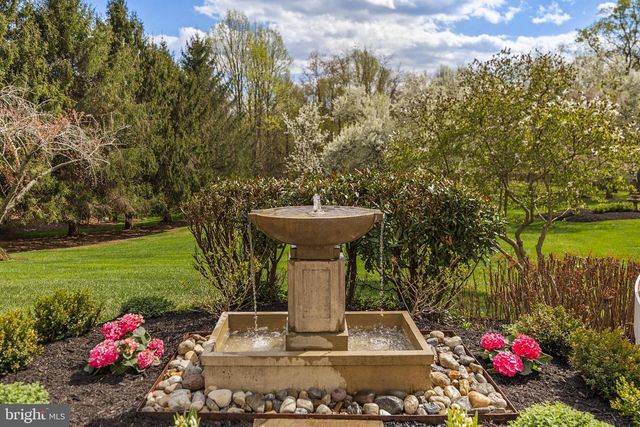 29 SPRINGHILL FARM CT, Cockeysville, MD 21030