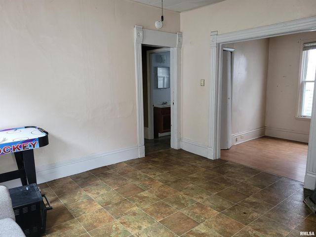 515 HARVARD Street, Peoria, IL 61603