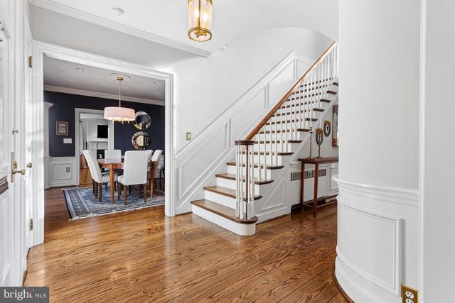 370 STATION AVE, Haddonfield, NJ 08033