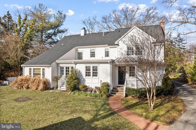 370 STATION AVE, Haddonfield, NJ 08033