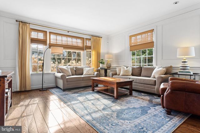 370 STATION AVE, Haddonfield, NJ 08033