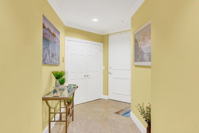 800 Juno Ocean Walk Walk 101a, Juno Beach, FL 33408