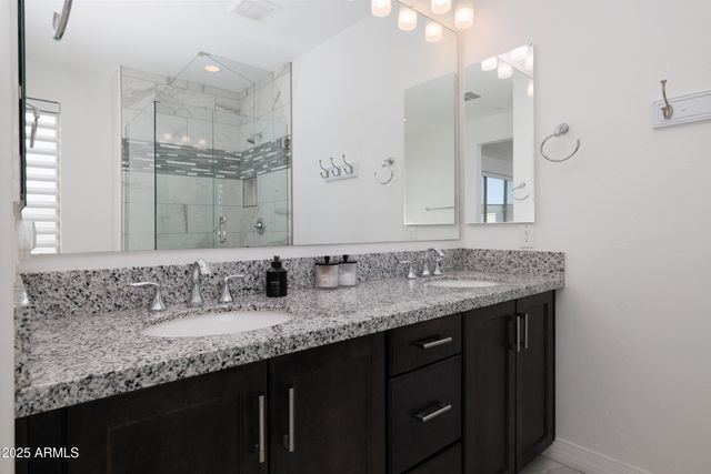7349 E VISTA BONITA Drive, Scottsdale, AZ 85255