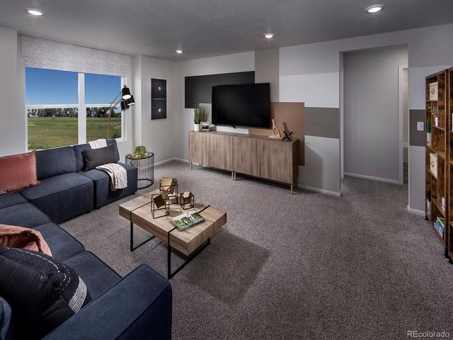 9229 Sedalia St, Commerce City, CO 80022